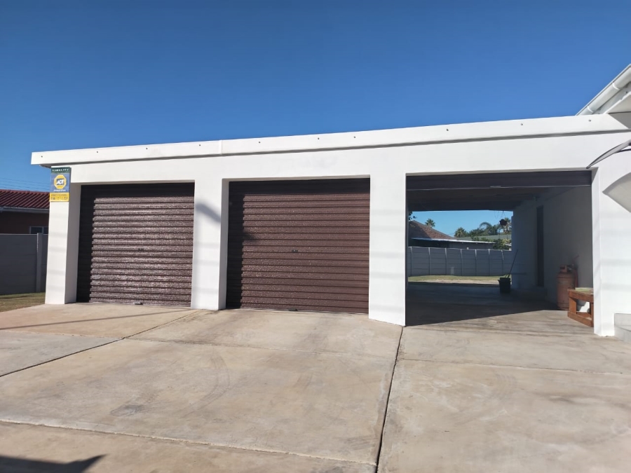 3 Bedroom Property for Sale in Retief Eastern Cape